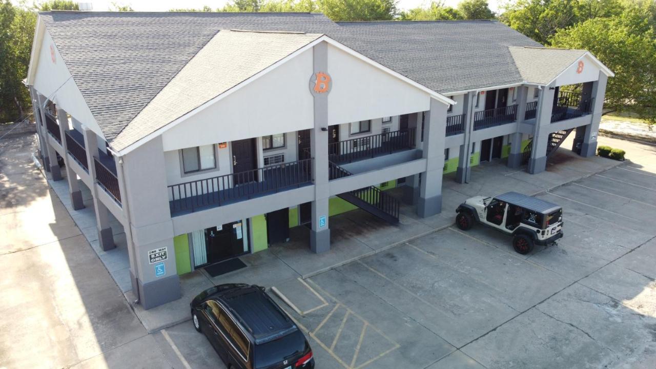 Hodler Inn Heavener Dış mekan fotoğraf