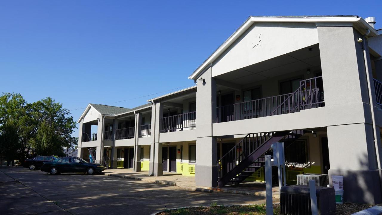 Hodler Inn Heavener Dış mekan fotoğraf
